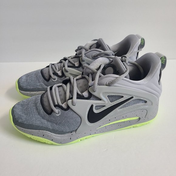NEW Nike KD 15 Basketball Shoes DO9826-001 Size 10 Wolf Gray